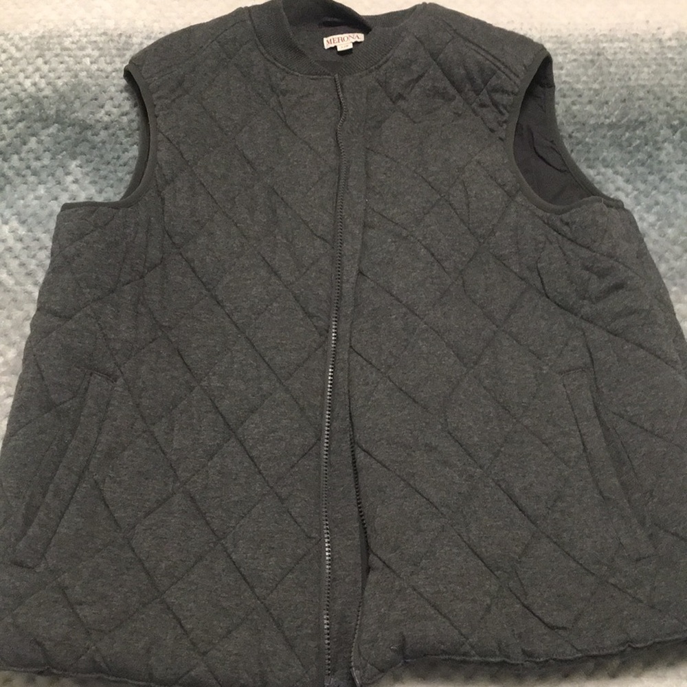 Vest L